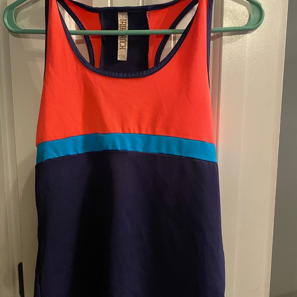 Workout tank.